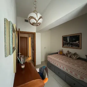 Casa. Grassi Appartamento