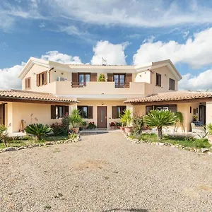 Maria , Maracalagonis Italie