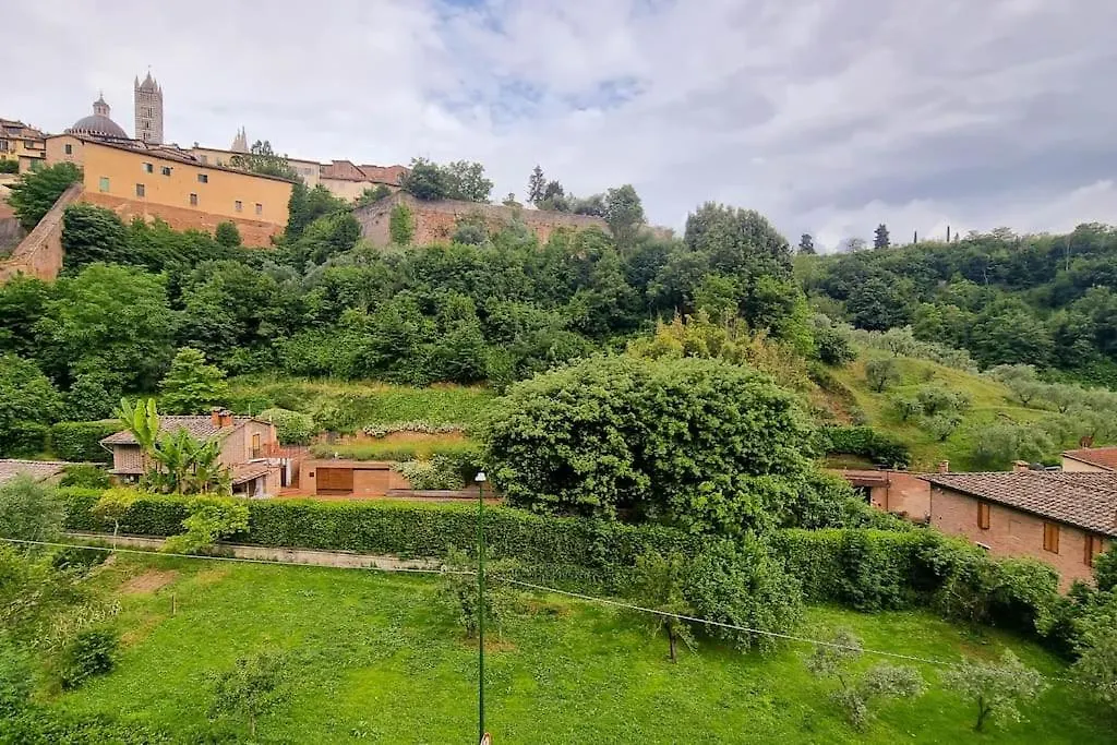 Casa Duccio Alle Mura Della Citta Siena Apartment